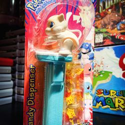 1999 Vintage Pokemon MEW  Candy Dispenser 