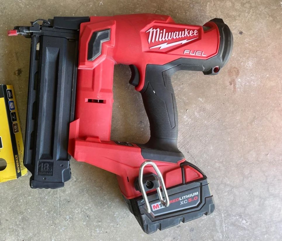 Milwuakee Nail Gun