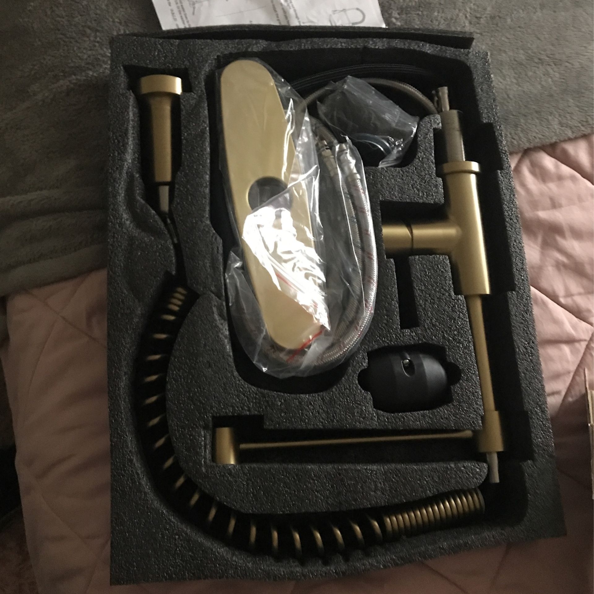 Hoimpro High Arc Single Handle Kitchen Sink Faucet with Pull Out Sprayer Modern Rv Kitchen Faucet with Pull Down Sprayer