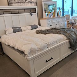 King Size Bedroom Set 4PC