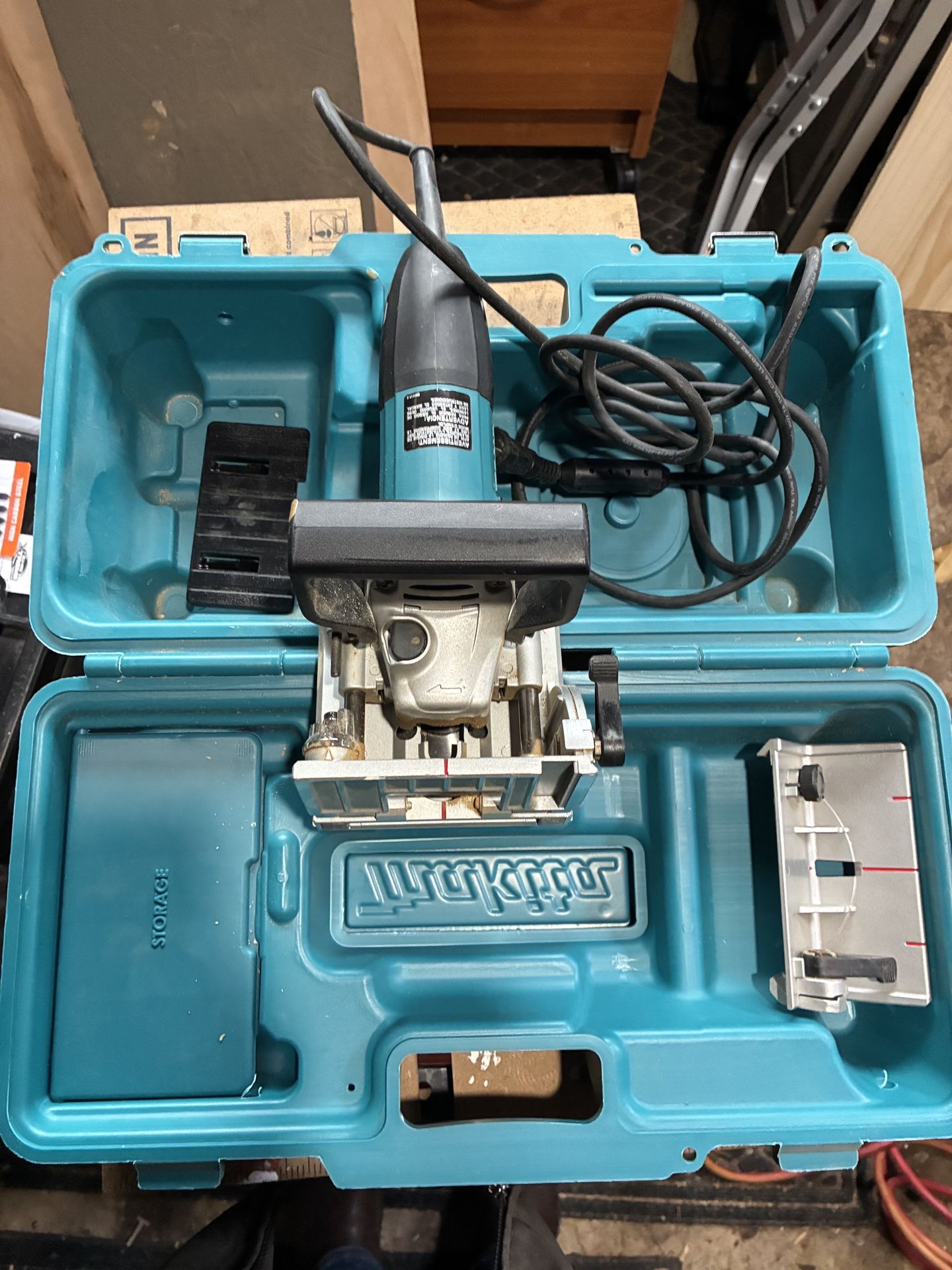 Makita Biscuit Joiner, Biscuits