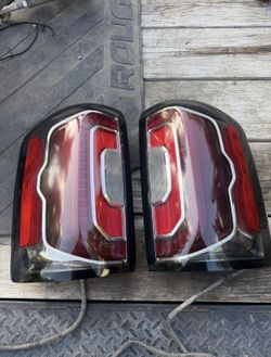 2014-2018 Oem Denali LED Tail Lights