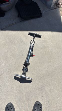 Schwinn Air Center Plus Floor Air Pump