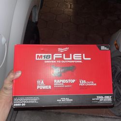 M18 Fuel Grinder 