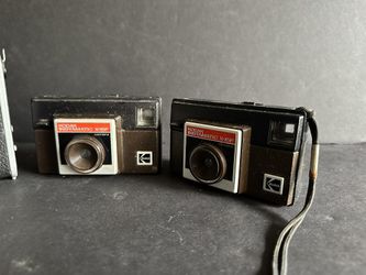 KODAK INSTAMATIC X-15 CAMERA, VINTAGE