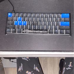 Ducky One 2 Mini keyboard 