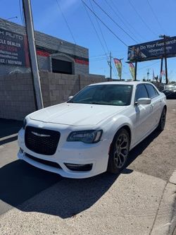 2018 Chrysler 300