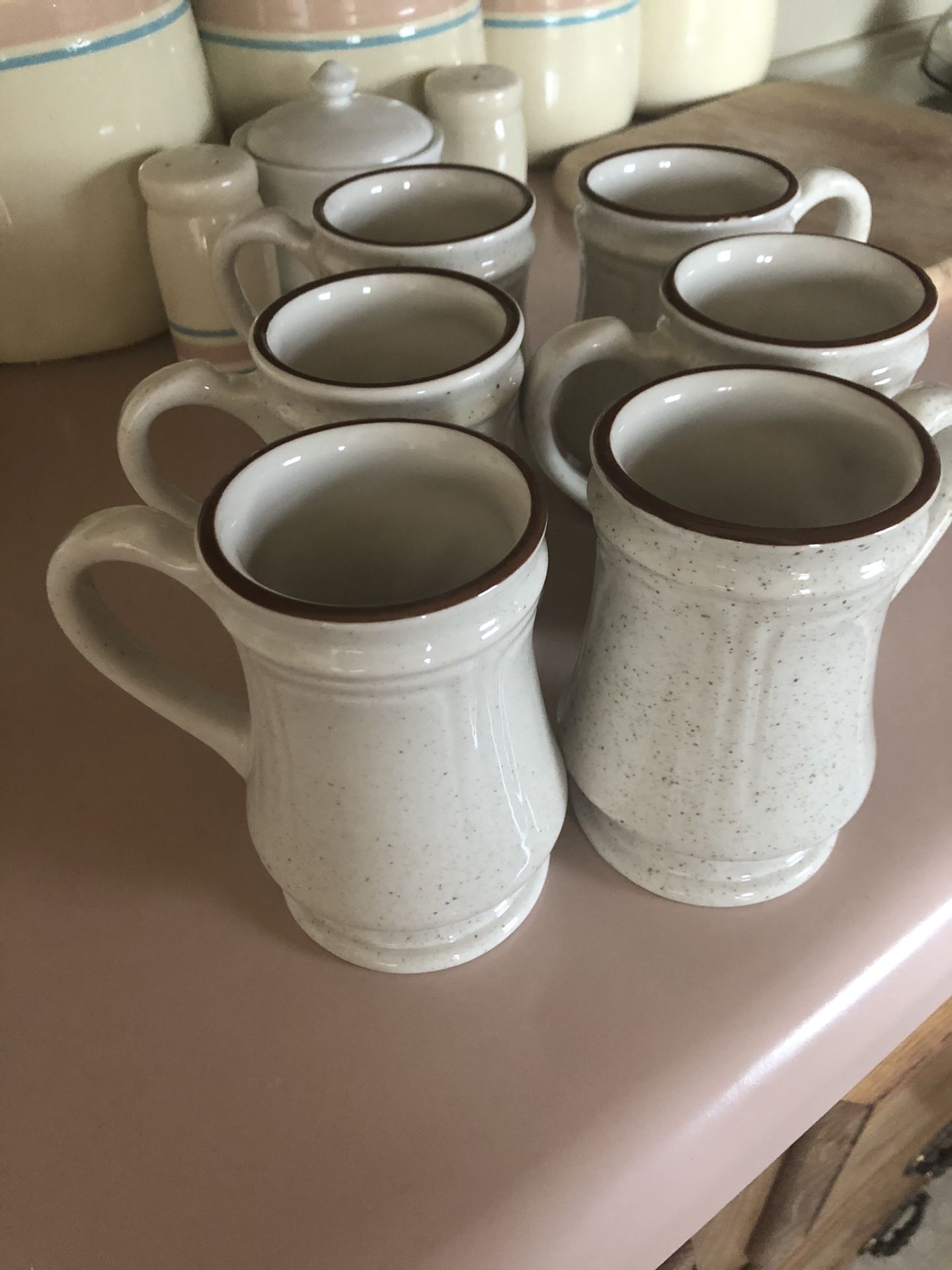 Set of 6 cups & beautiful stoneware blue/gray kitchen canisters..