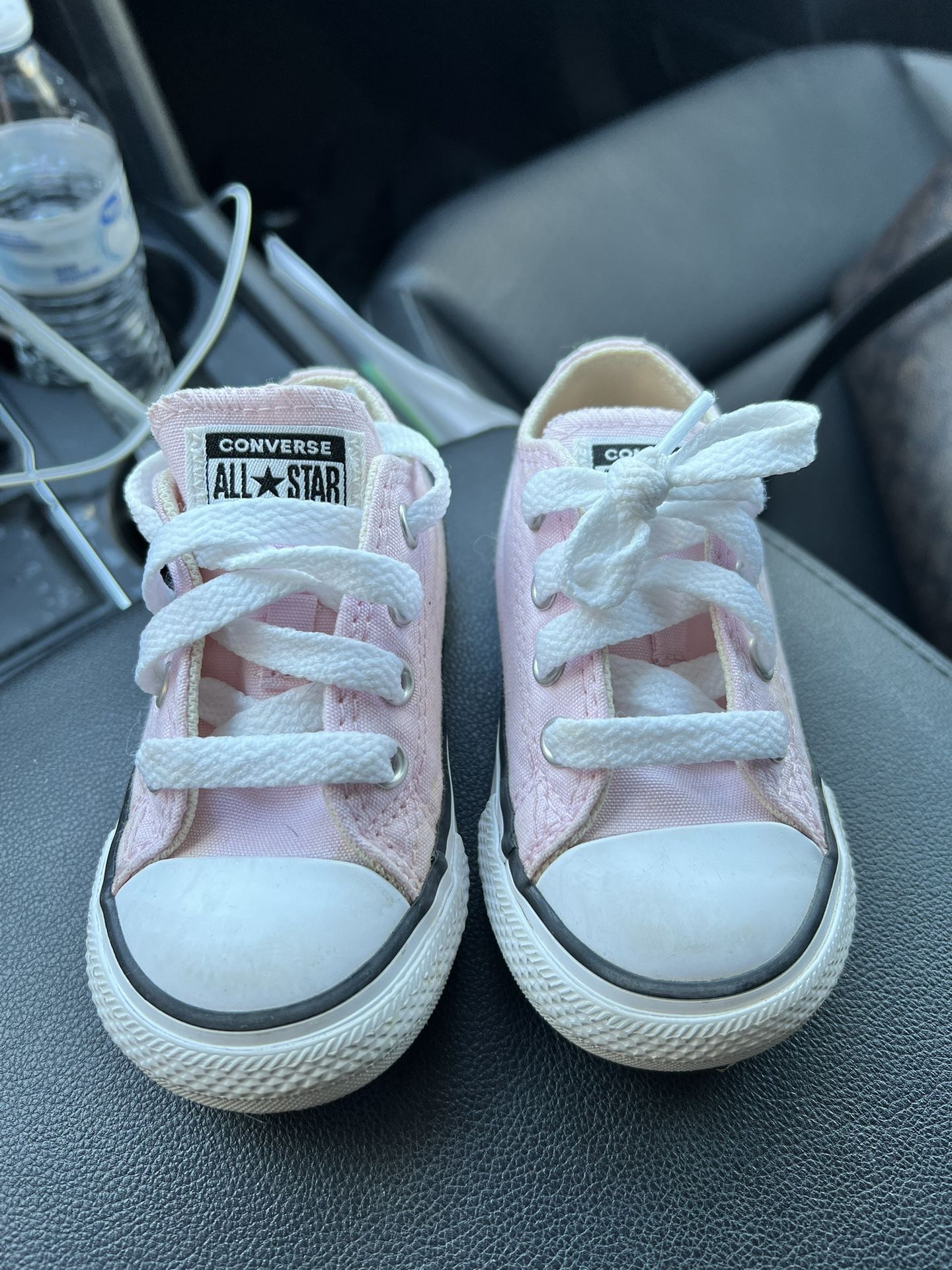 Like New 5c Infant Converse