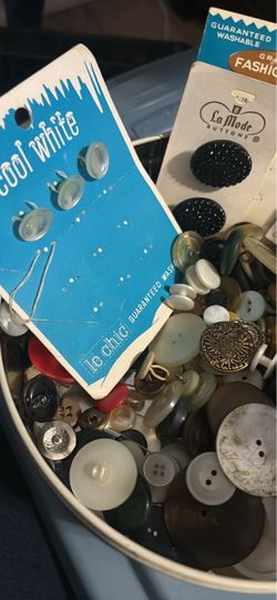 Vintage Mixed Button Lot with Cards