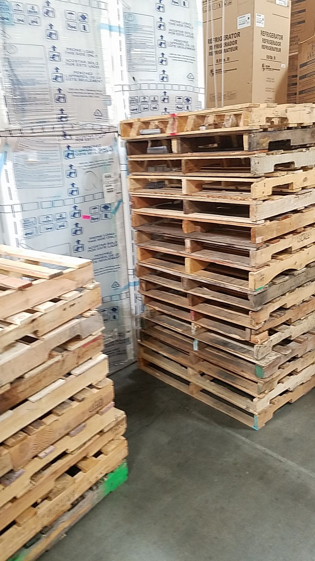 Wood Pallets 5$ Each 48s 40s