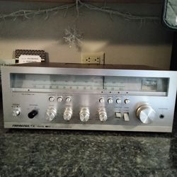 Soundesign TX 4372 Reciever  $20