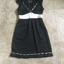 Elegant Sillier Black Dress 