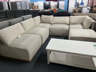 Henredon Fabric Modular Sectional With Ottoman 6 Piece，$550