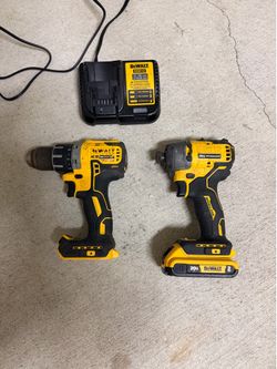 DeWalt Drill and Impact Driver Kit