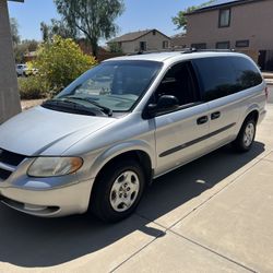 2003 Dodge Caravan