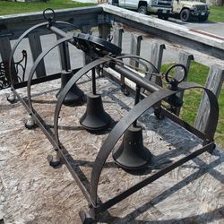 metal/iron hanging light 