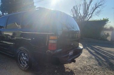 05 Yukon Denali Rear Bumper