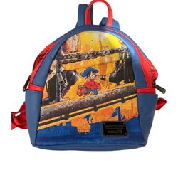 Lounge Fly American Tail
