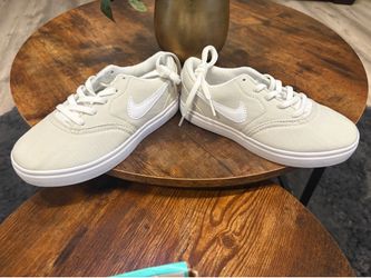 Brand New Nike SB Check Canvas 13.5 child - Make offer