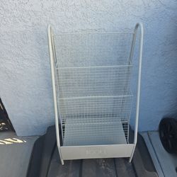 Free bookshelf