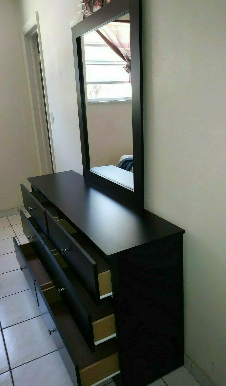 GREAT SALE NEW BEAUTIFUL DRESSER WITH MIRROR