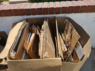 Free moving boxes