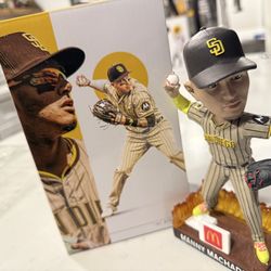Manny Machado bobblehead + bonus option