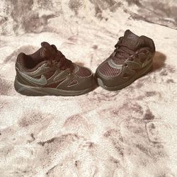 Little Boys Nike Size 4 