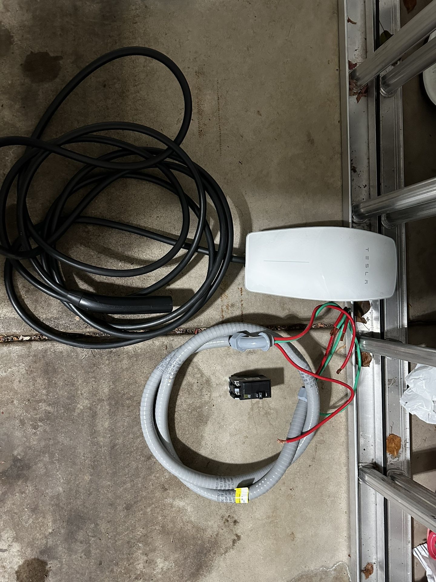 Tesla Home Fast Charger