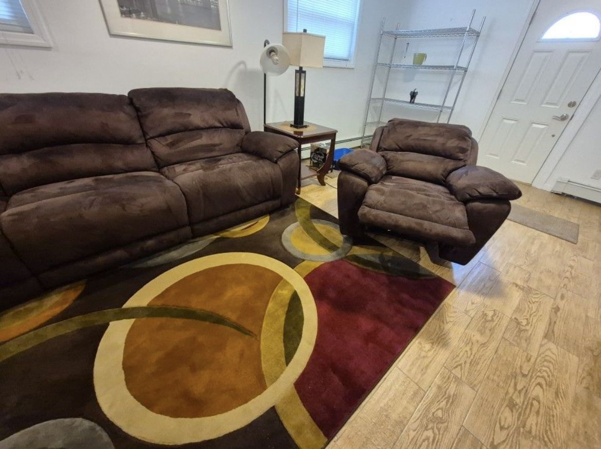 Complete Living Room Set Must Go asap