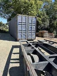 20ft and 40ft Shipping Container Available in Clarksville, TN 