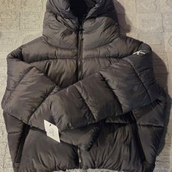 Womens Size XL Calvin Klein Puffer Cropped Jacket 