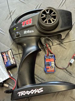 Trx4M motor esc battery charger and transmitter
