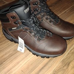 KHOMBI MENS HIKING BOOTS SIZE 11M 