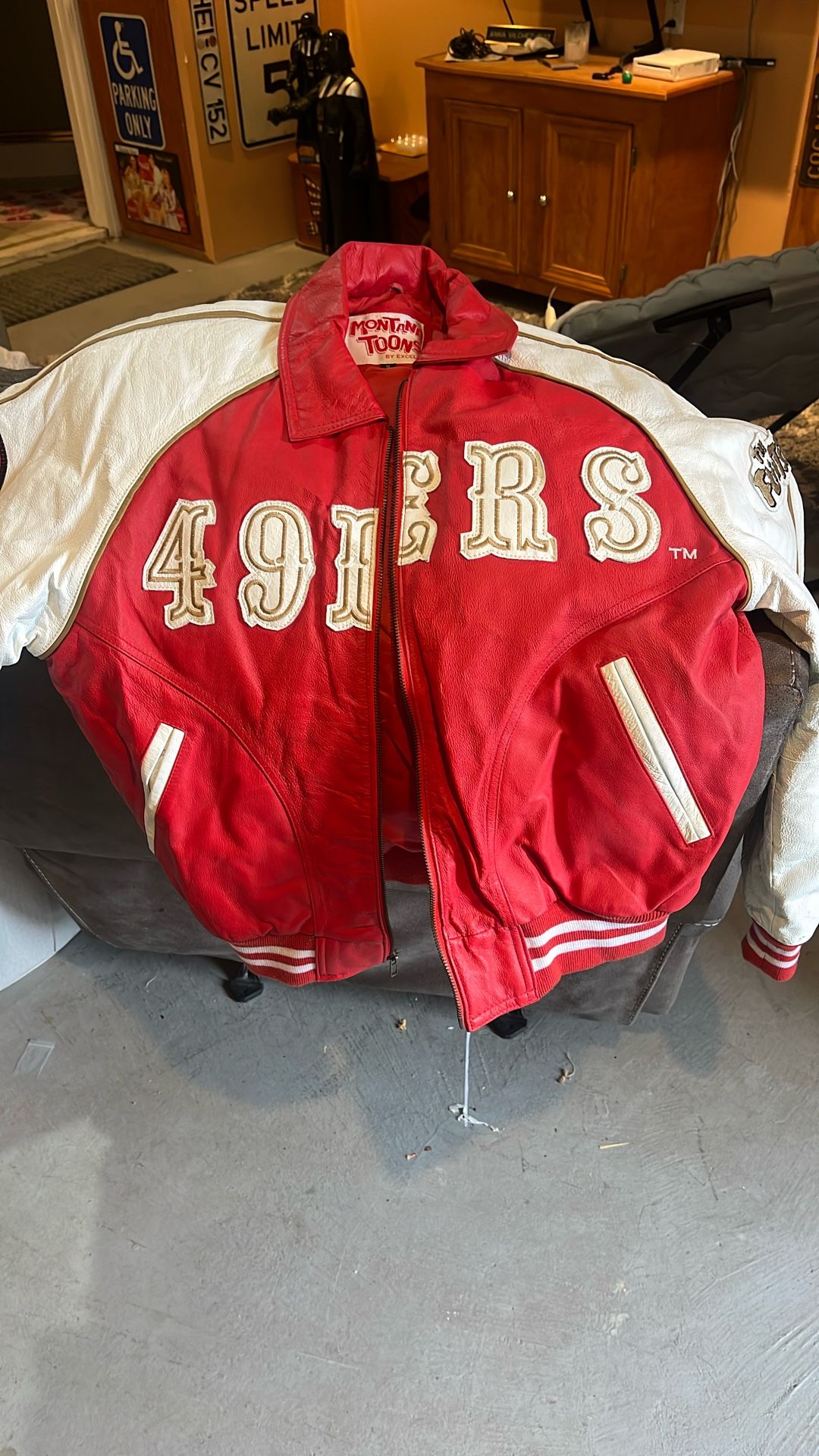 1993 Flintstones leather jacket small