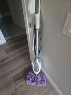 Shark Professional Steamer