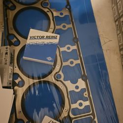 Several Brand New Felpro/Victor Reinz/Mahle Head Gaskets For Sale