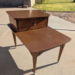 Vintage Mid-Century Modern 2-Tier End Table