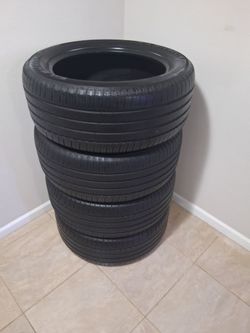 Michelin Primacy Tour A/S 275 50 R20