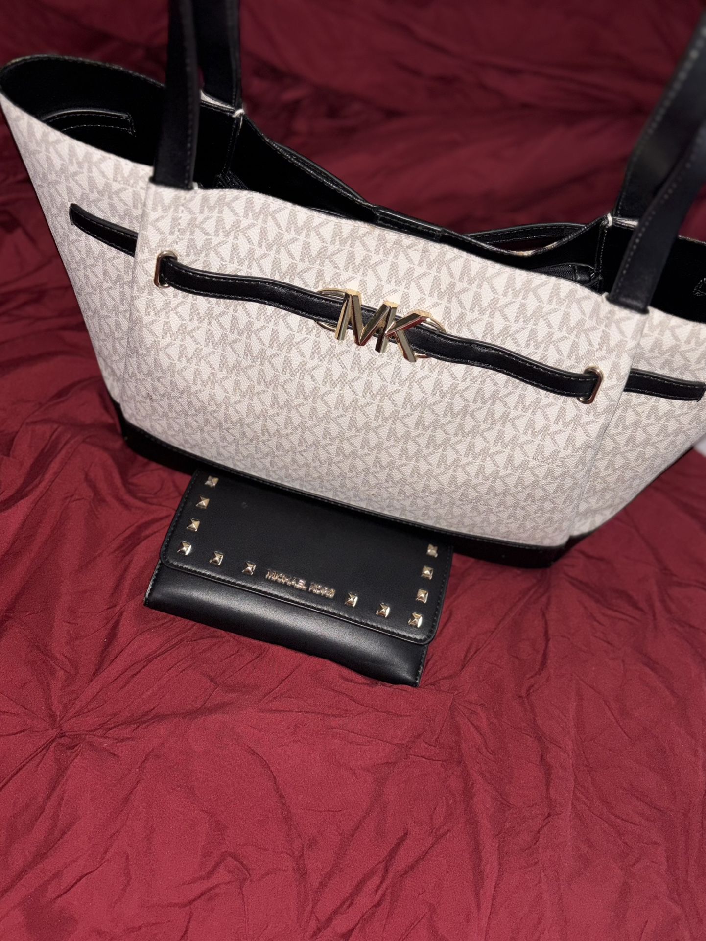 MK Wallet And Purse