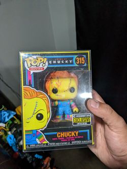 Blacklight Chucky Funko
