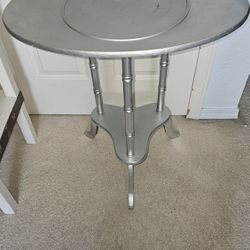 Corner Table