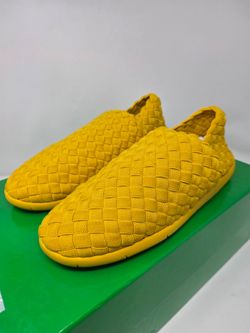 Bottega Veneta EU 41 US 8 Intrecciato Starfish Fabric Weave Slipons Yellow Mustard ITALY