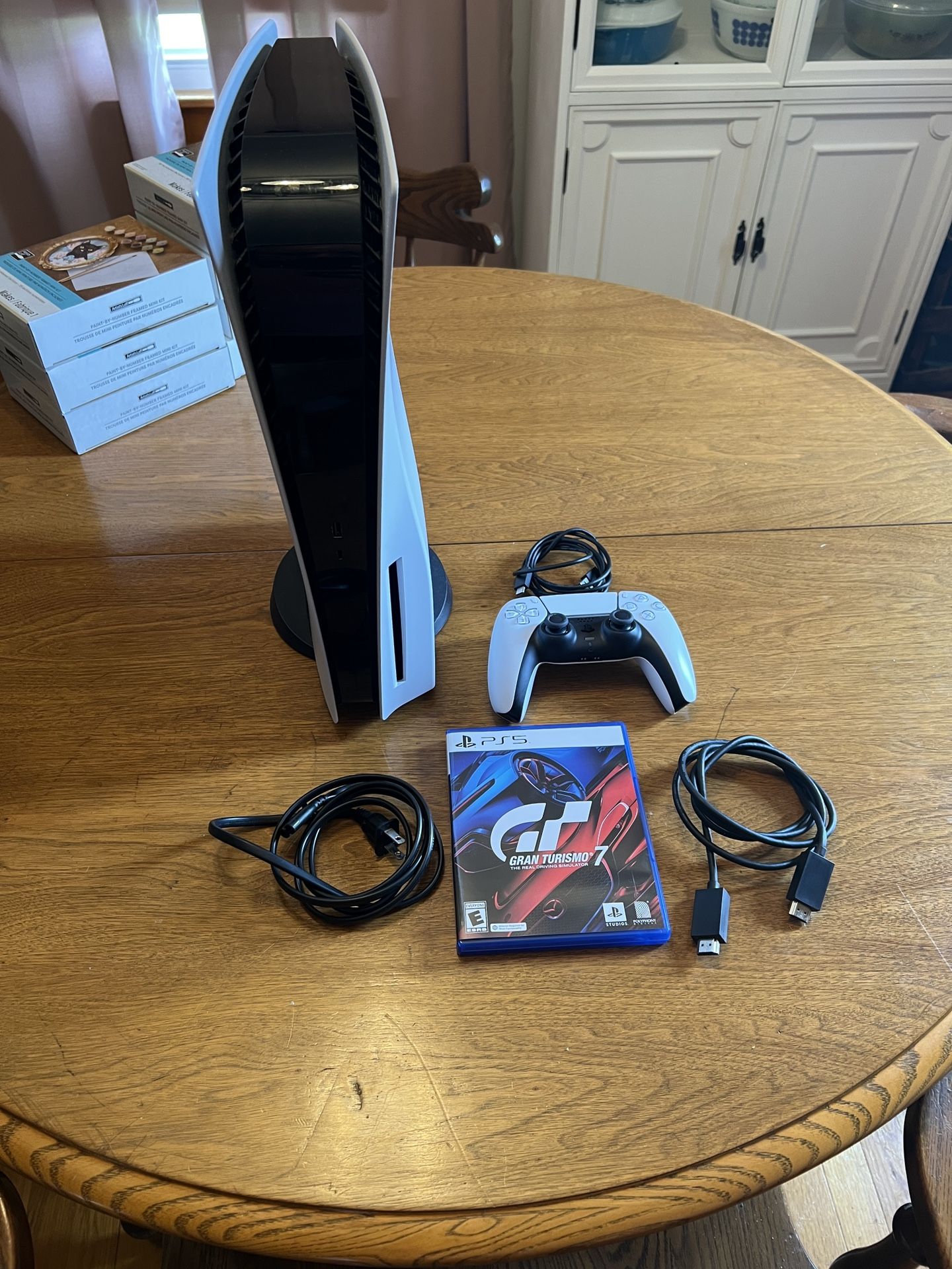 PlayStation 5 with Gran Turismo 7 - PS5