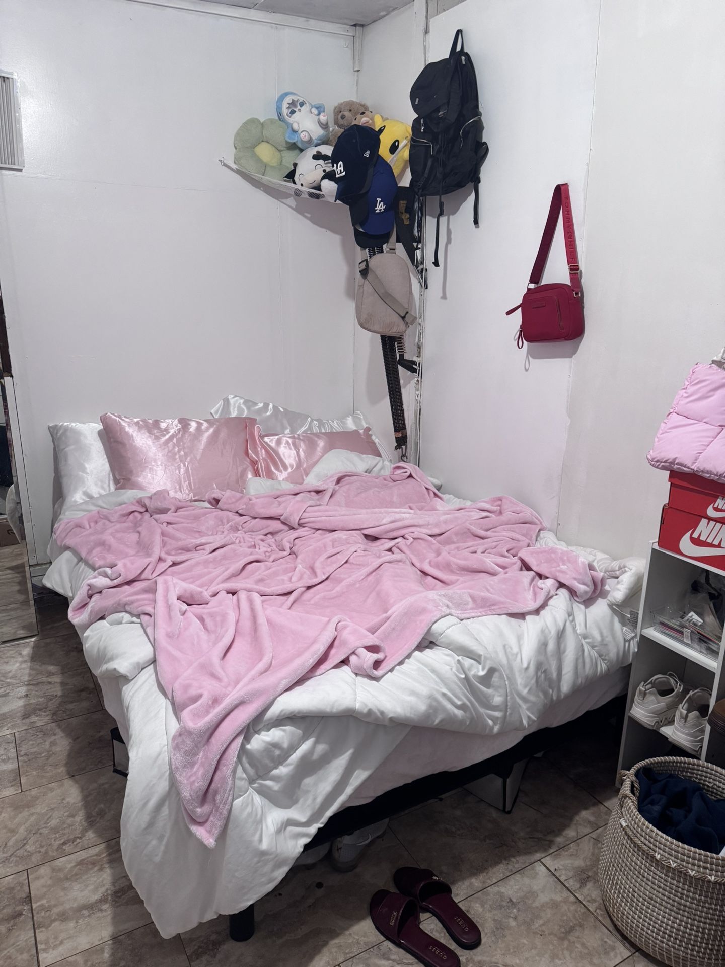 Queen Bed With Mattress And Frame