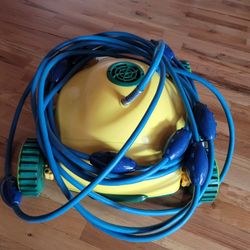 Robo - Klean Robotic Pool Cleaner