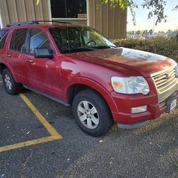 2010 Ford Explorer