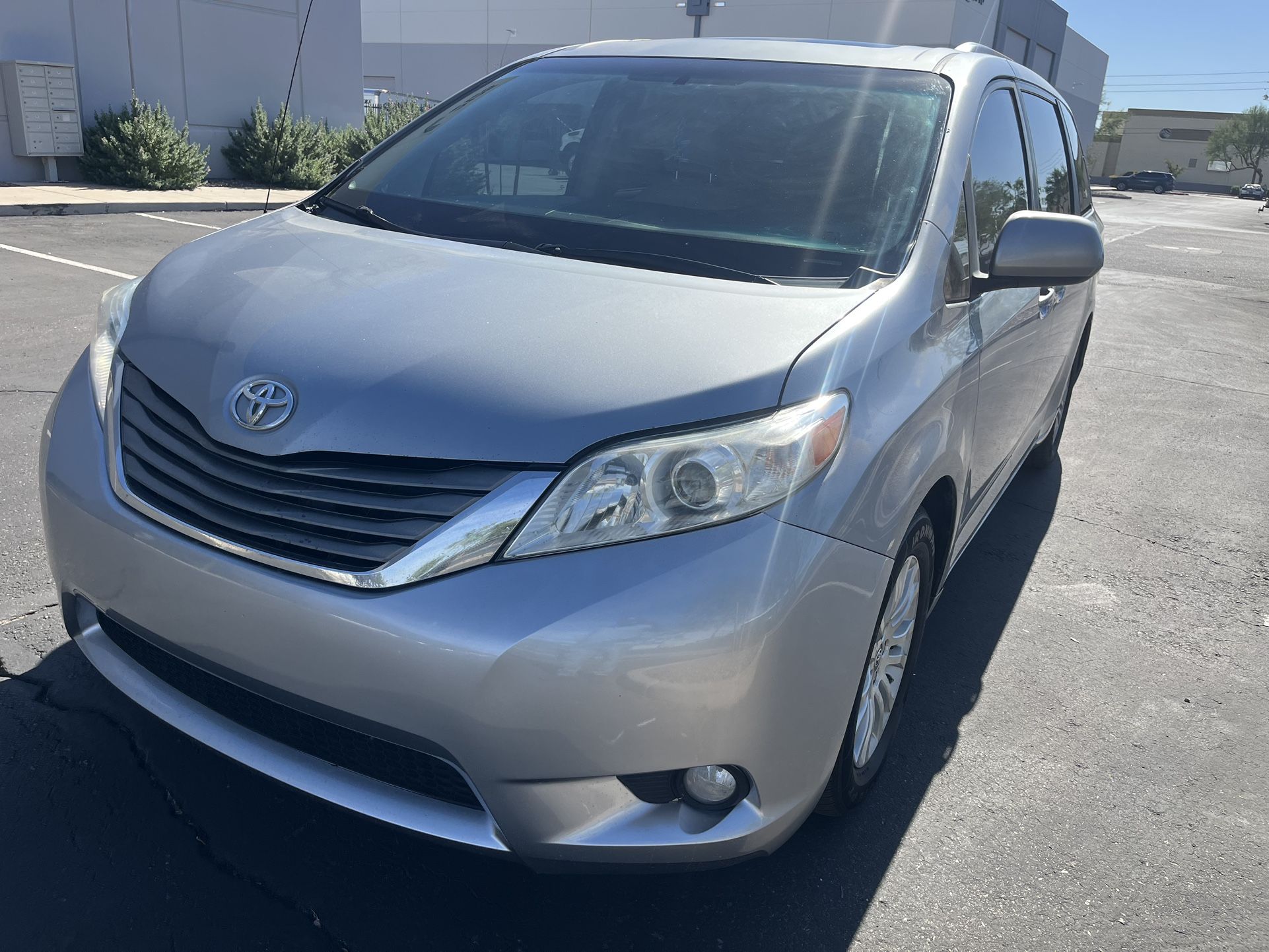2012 Toyota Sienna