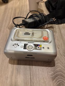 Kodak Digital Camera with Kodak Photo Printer Dock